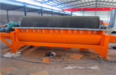 高嶺土磁選機，高嶺土磁選機采用的布料方式_推薦合適廠家皮帶及結(jié)構(gòu)價格，高嶺土磁選機采用的布料方式